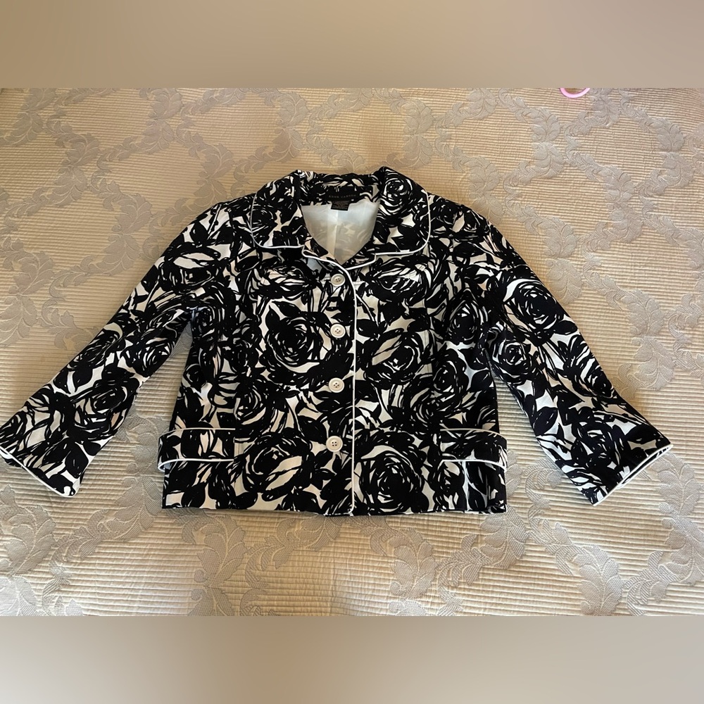 Anne Carson Black and White Floral Jacket
